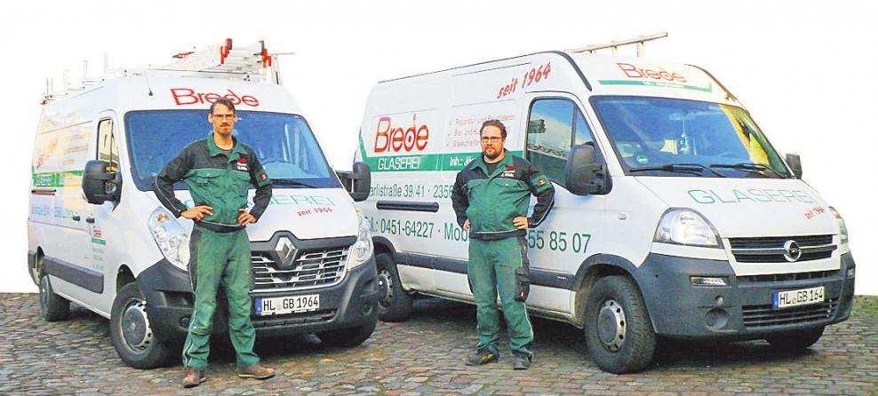 Hendrik Böbs und Jan-Philipp Walz von der Glaserei Brede sind Experten für einen guten Durchblick und sorgen mit Terrassenüberdachungen für entspannte Stunden im Freien. FOTO: CP