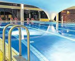 Das Hallenbad der „Rülax-Wellness-Therme“ im Hotel.